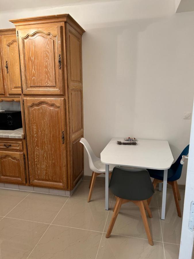 Grand Logement Centre Ville Massy Massy  Eksteriør bilde